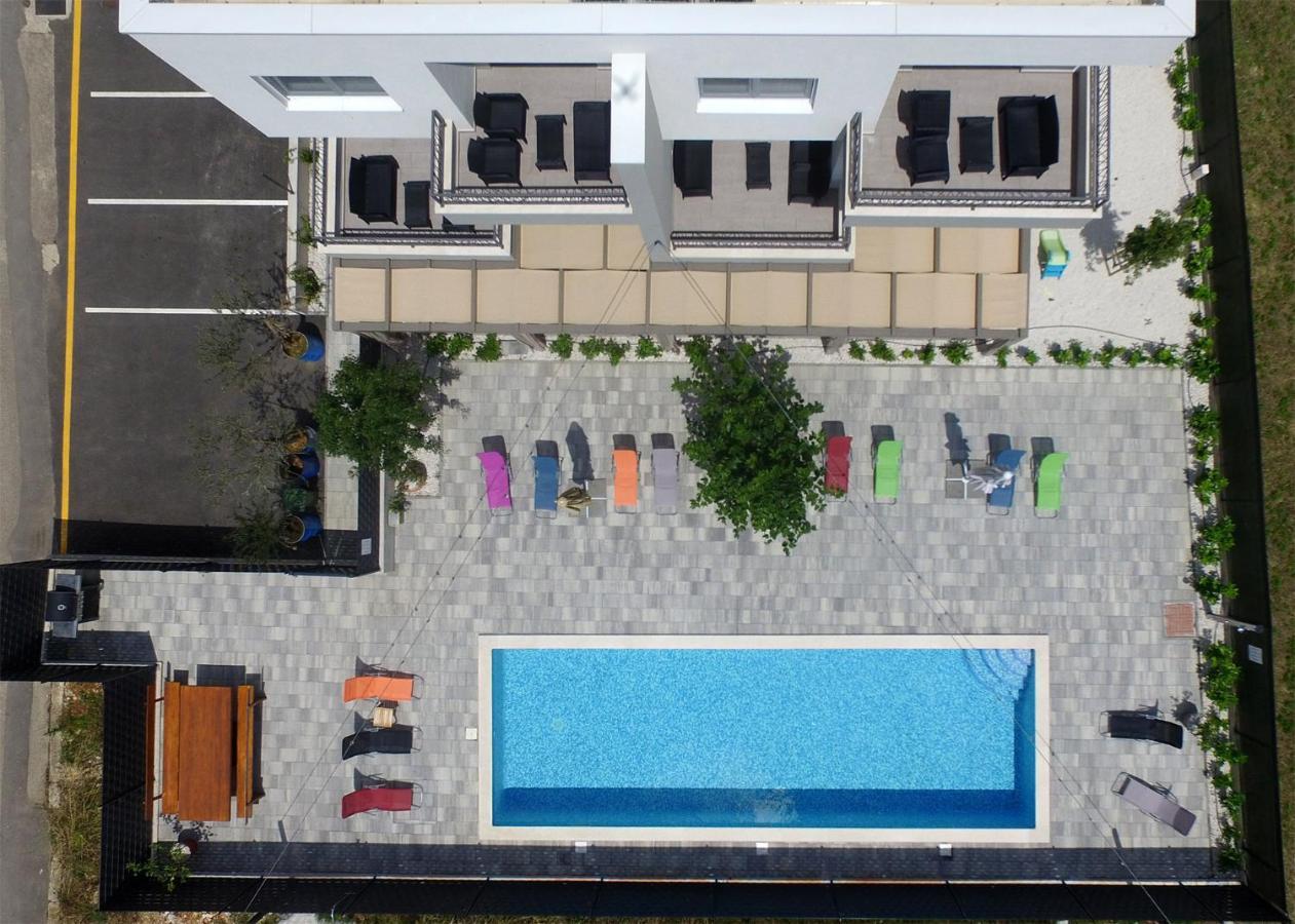 Bulli Croatia Hotel Donji Seget Kültér fotó