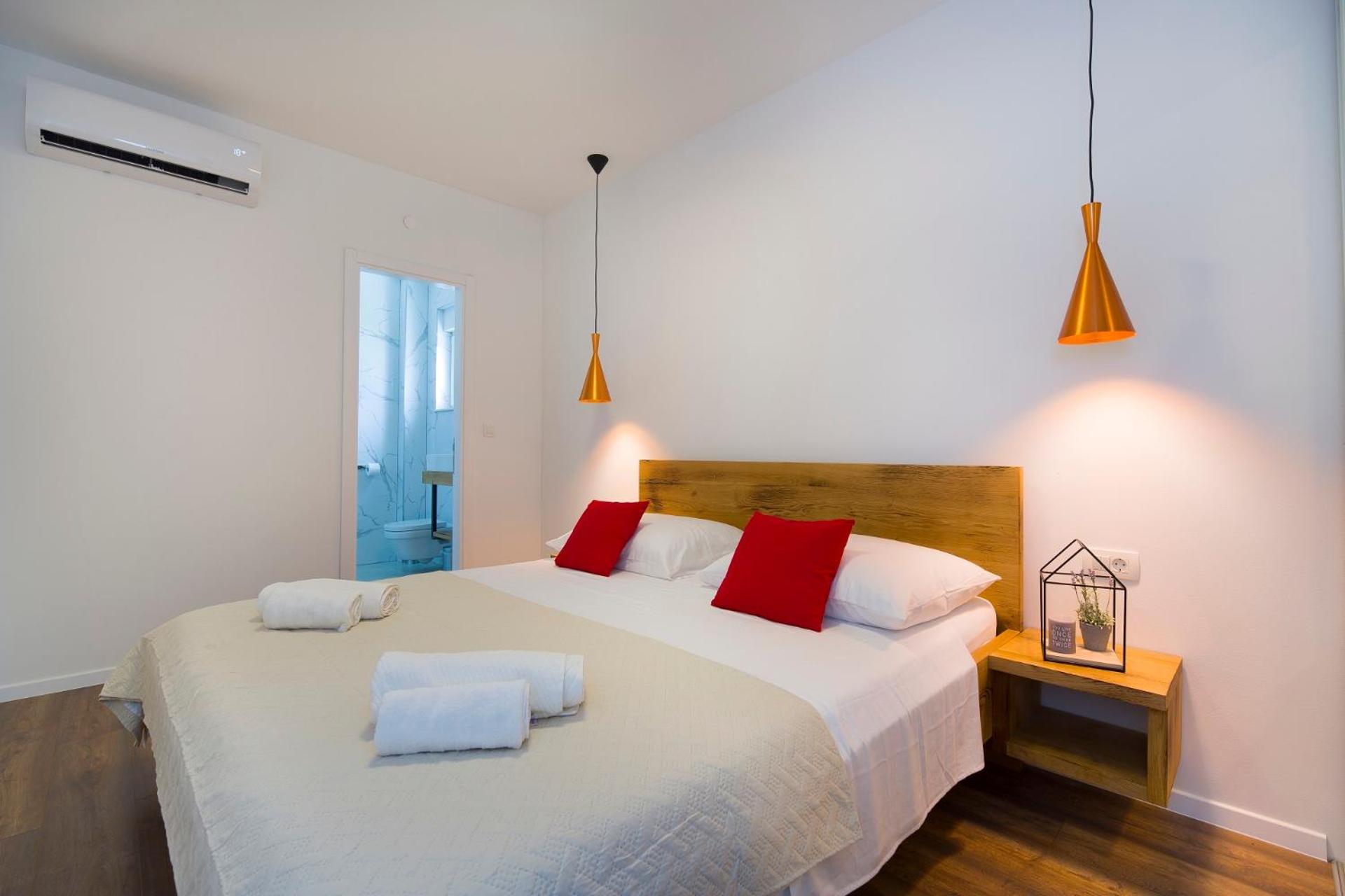 Bulli Croatia Hotel Donji Seget Szoba fotó