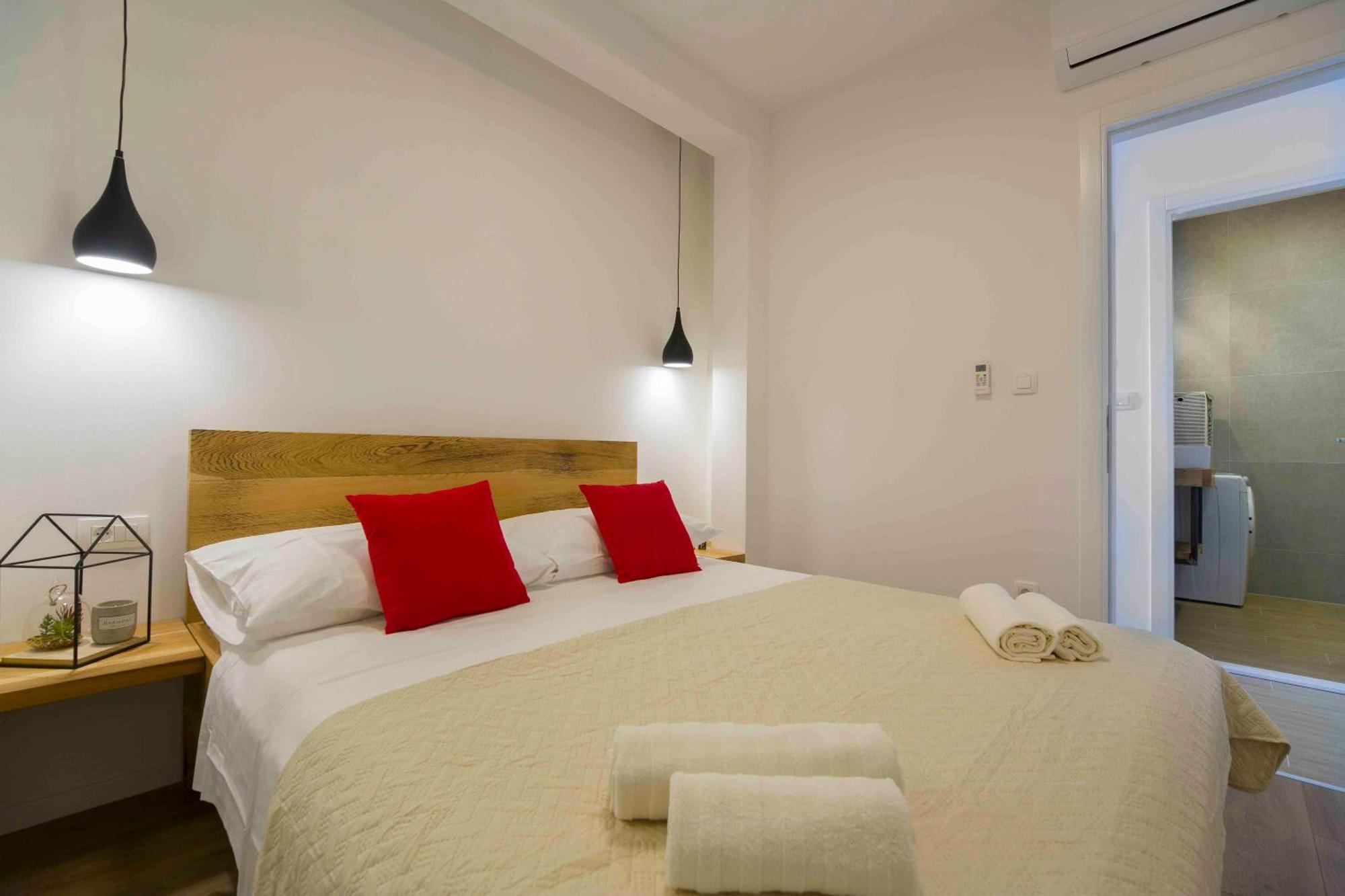 Bulli Croatia Hotel Donji Seget Kültér fotó
